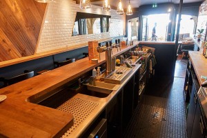 Aménagement bar inox et design de café, restaurant et bars.